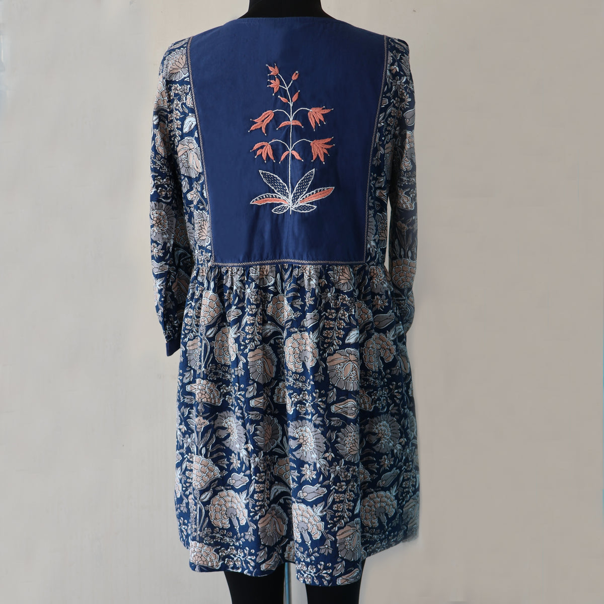Maina Pure Cotton Printed and Hand Embroidered Tunic